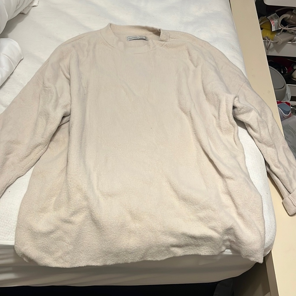 Abercrombie sweater